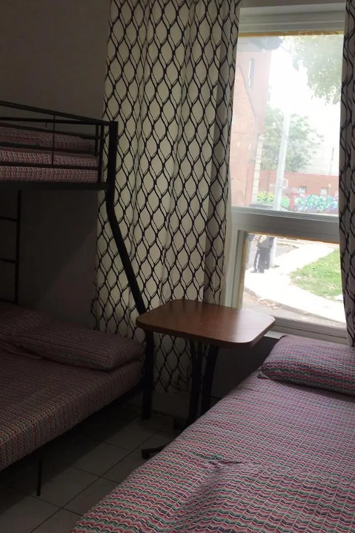 Guest house University Apartment Toronto
