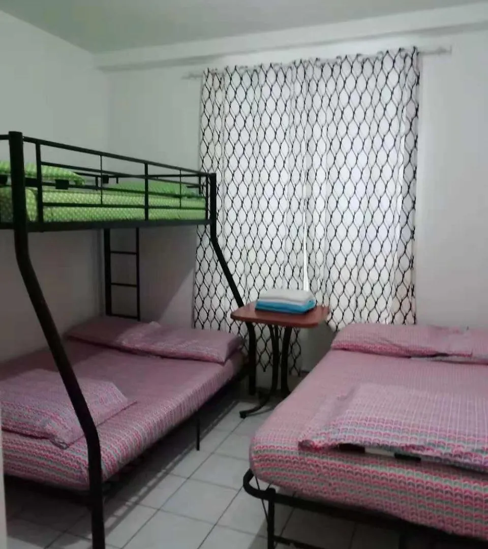大学公寓旅馆 多伦多 2*,  加拿大