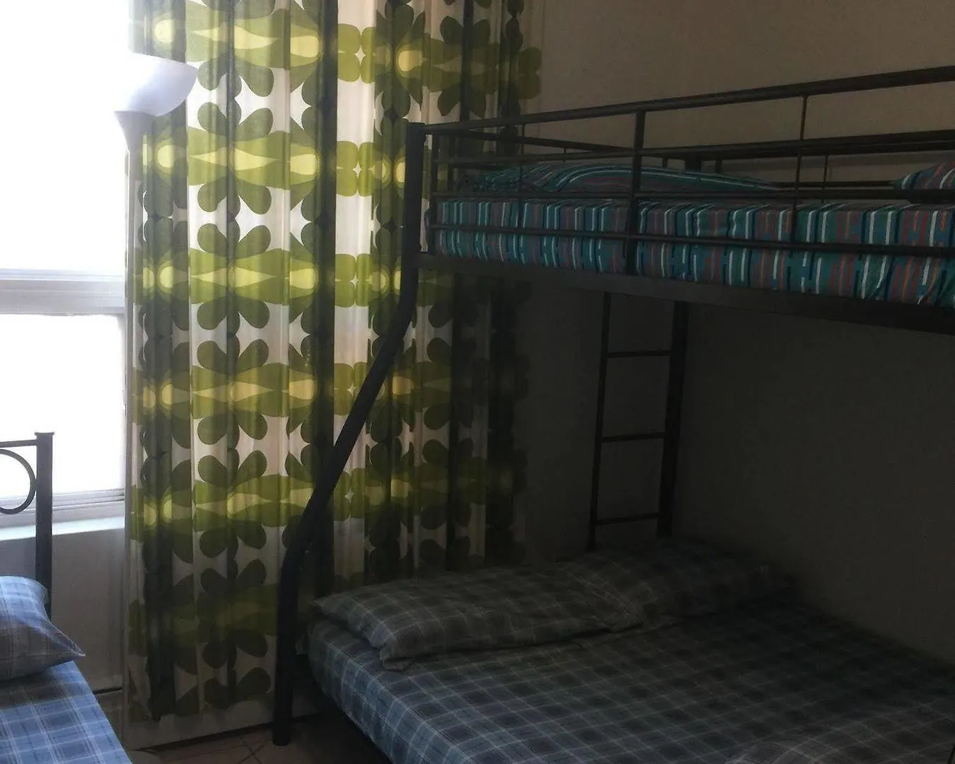 University Apartment Toronto Maison d'hôtes